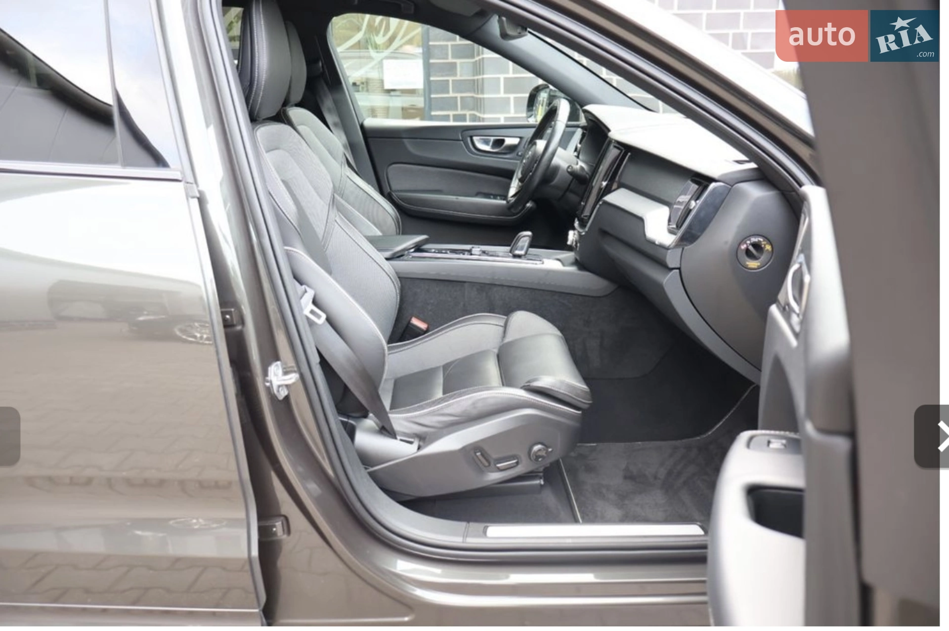 2021 Volvo XC60 - мініатюра 10
