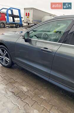 Внедорожник / Кроссовер Volvo XC60 2018 в Ровно