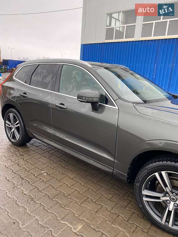 Внедорожник / Кроссовер Volvo XC60 2018 в Ровно