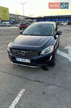 Позашляховик / Кросовер Volvo XC60 2015 в Івано-Франківську