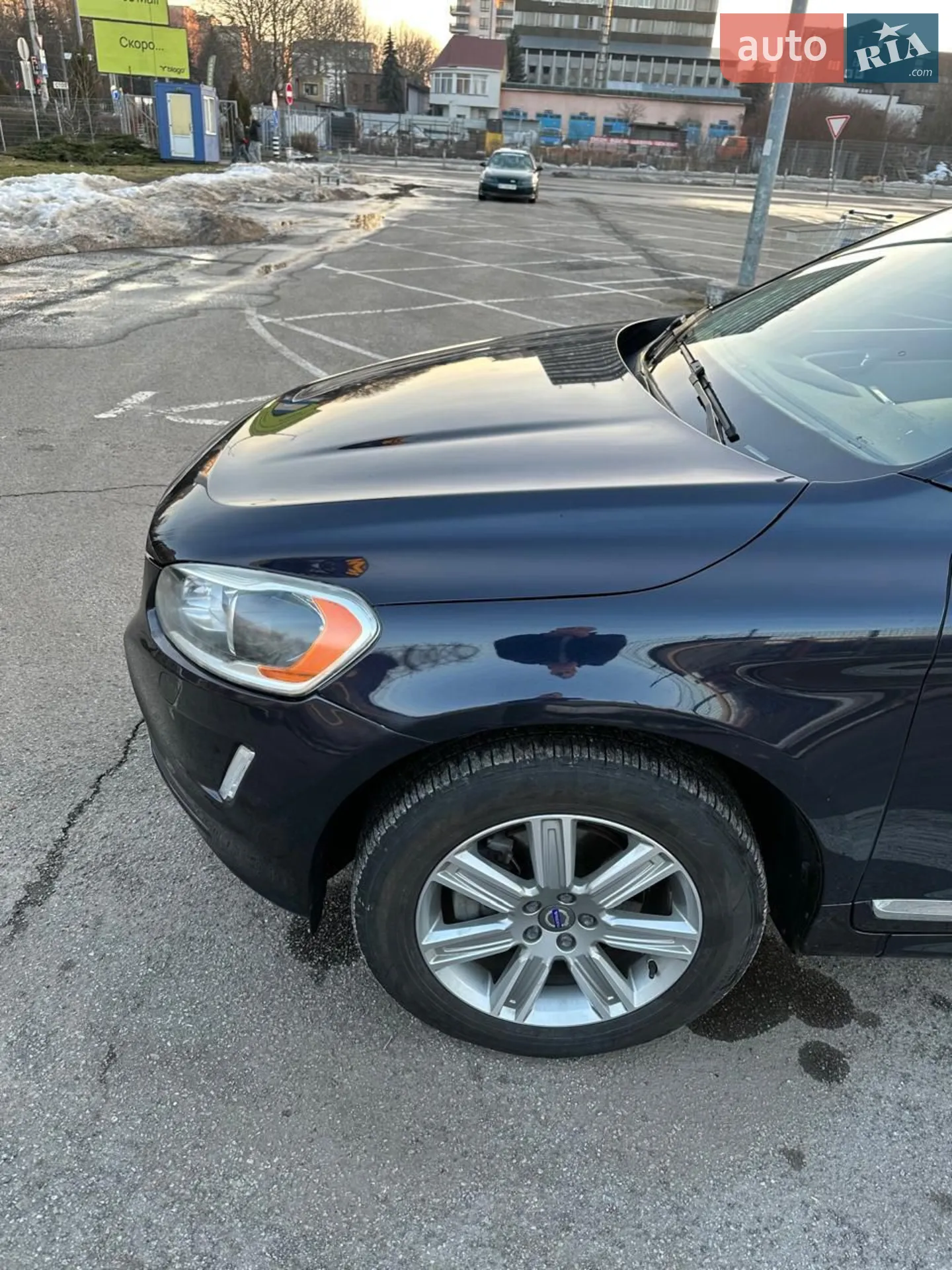 Volvo XC60 2015 VIN YV449MDM7G2878497 фото оголошення 3 з 31