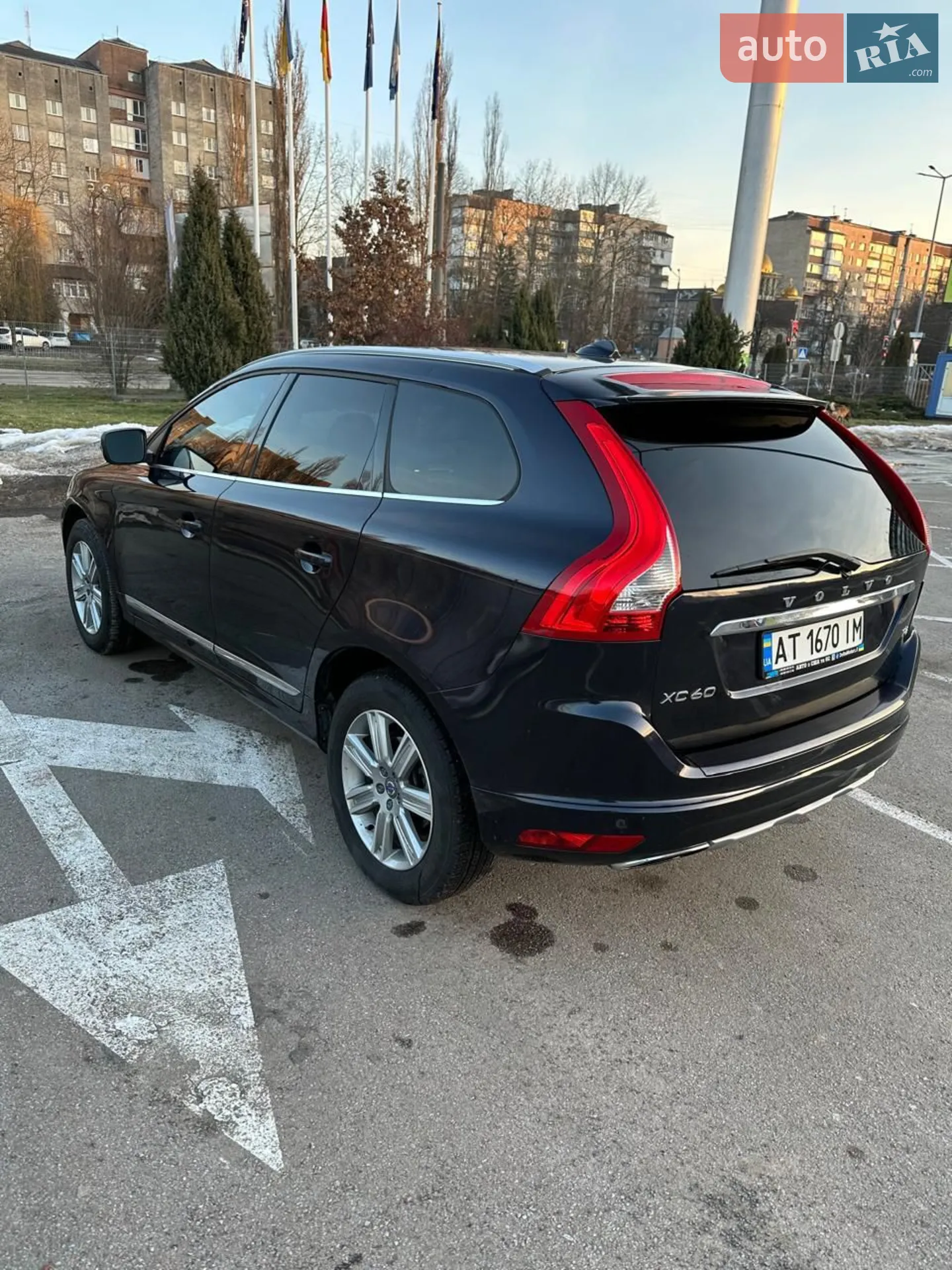 Volvo XC60 2015 VIN YV449MDM7G2878497 фото оголошення 10 з 31