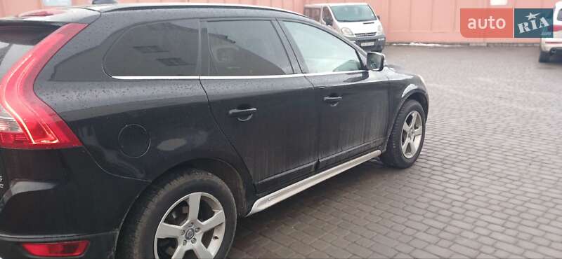 Внедорожник / Кроссовер Volvo XC60 2010 в Дубно