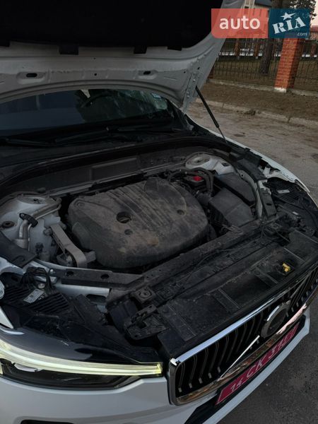 Позашляховик / Кросовер Volvo XC60 2021 в Новояворівську