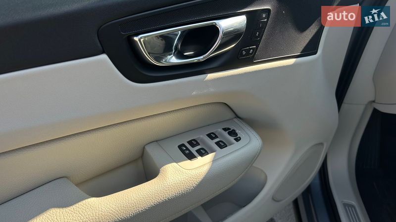 Внедорожник / Кроссовер Volvo XC60 2018 в Ивано-Франковске