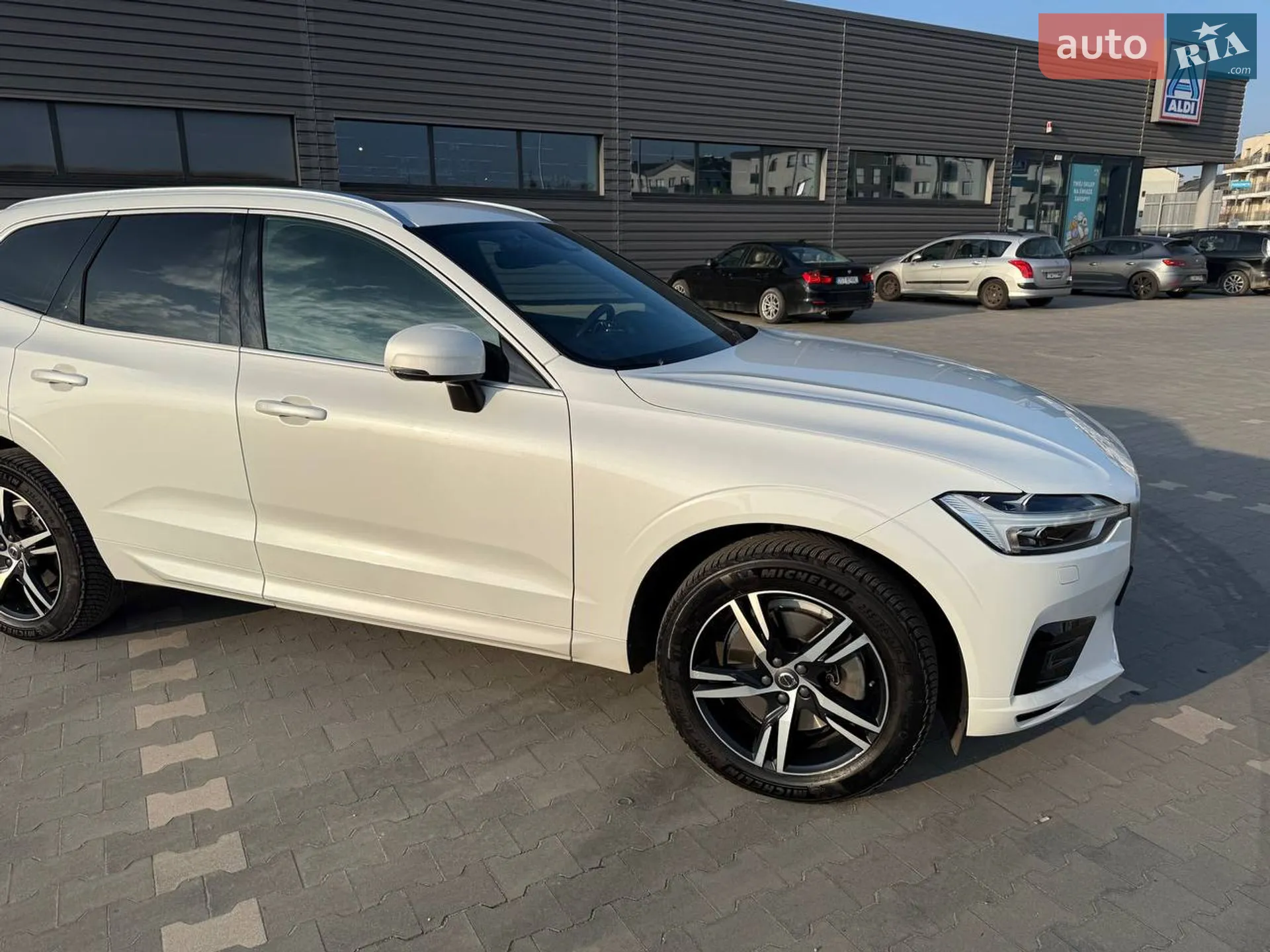 2018 Volvo XC60 - мініатюра 4