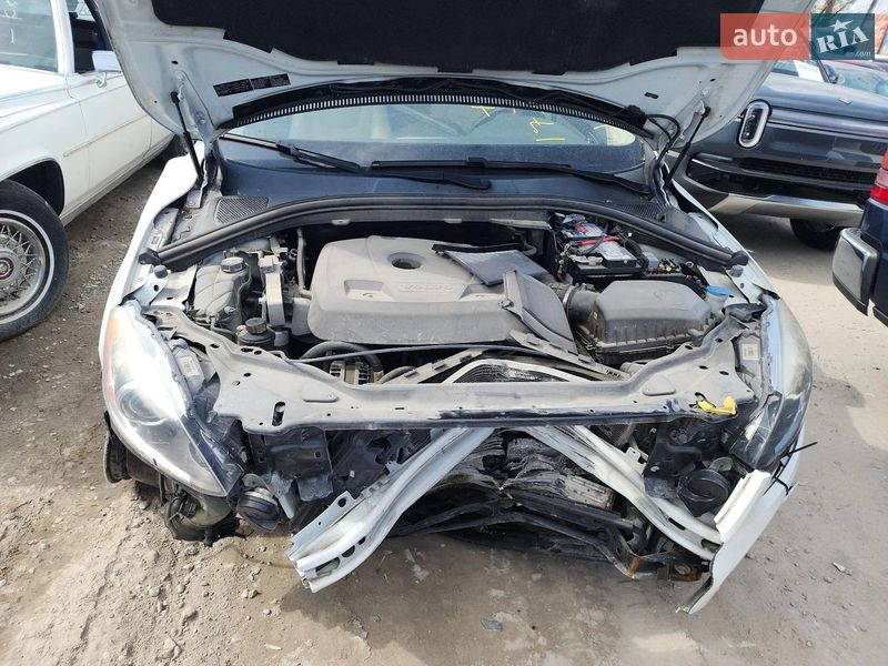 Внедорожник / Кроссовер Volvo XC60 2017 в Тернополе