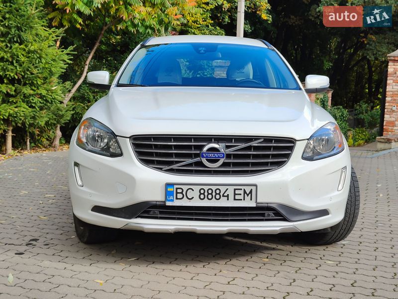 Позашляховик / Кросовер Volvo XC60 2015 в Львові