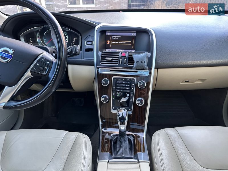 Внедорожник / Кроссовер Volvo XC60 2013 в Киеве