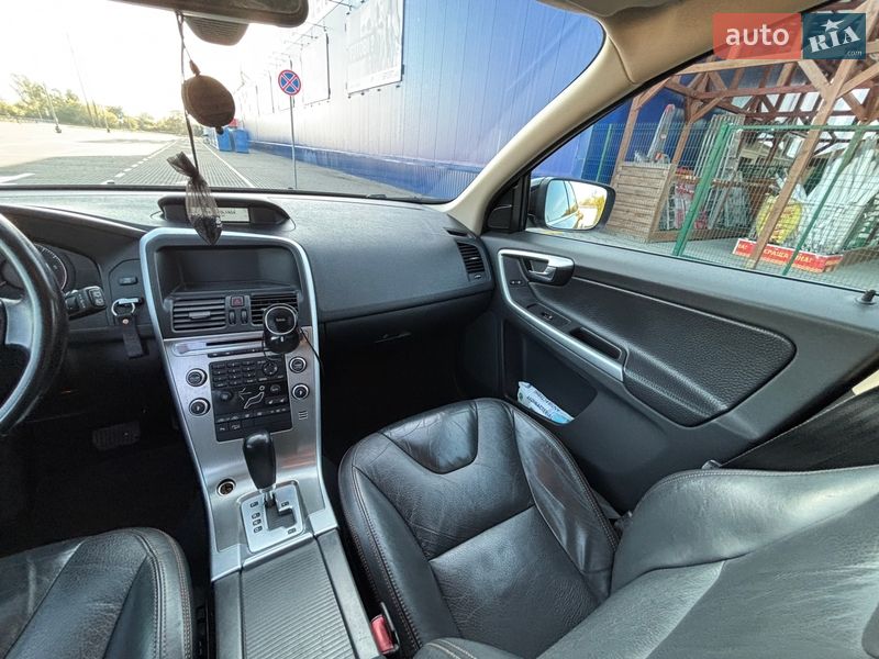 Позашляховик / Кросовер Volvo XC60 2009 в Нововолинську