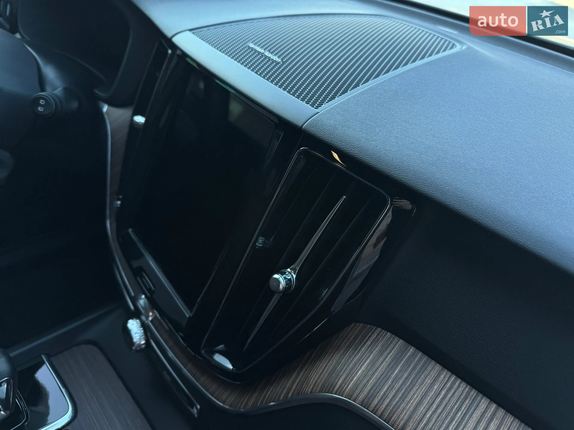 2022 Volvo XC60 - мініатюра 15