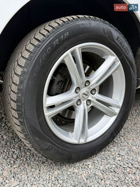 Внедорожник / Кроссовер Volvo XC60 2015 в Черкассах