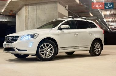 Позашляховик / Кросовер Volvo XC60 2016 в Львові
