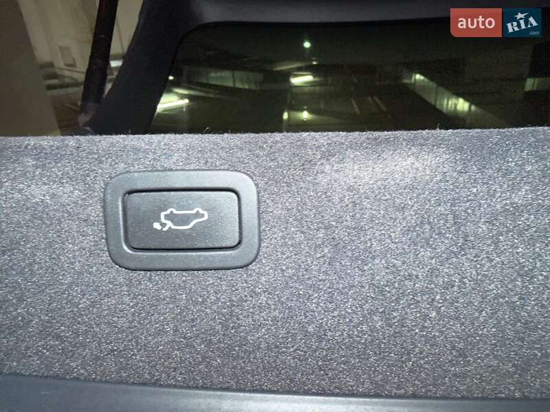 Внедорожник / Кроссовер Volvo XC60 2016 в Львове