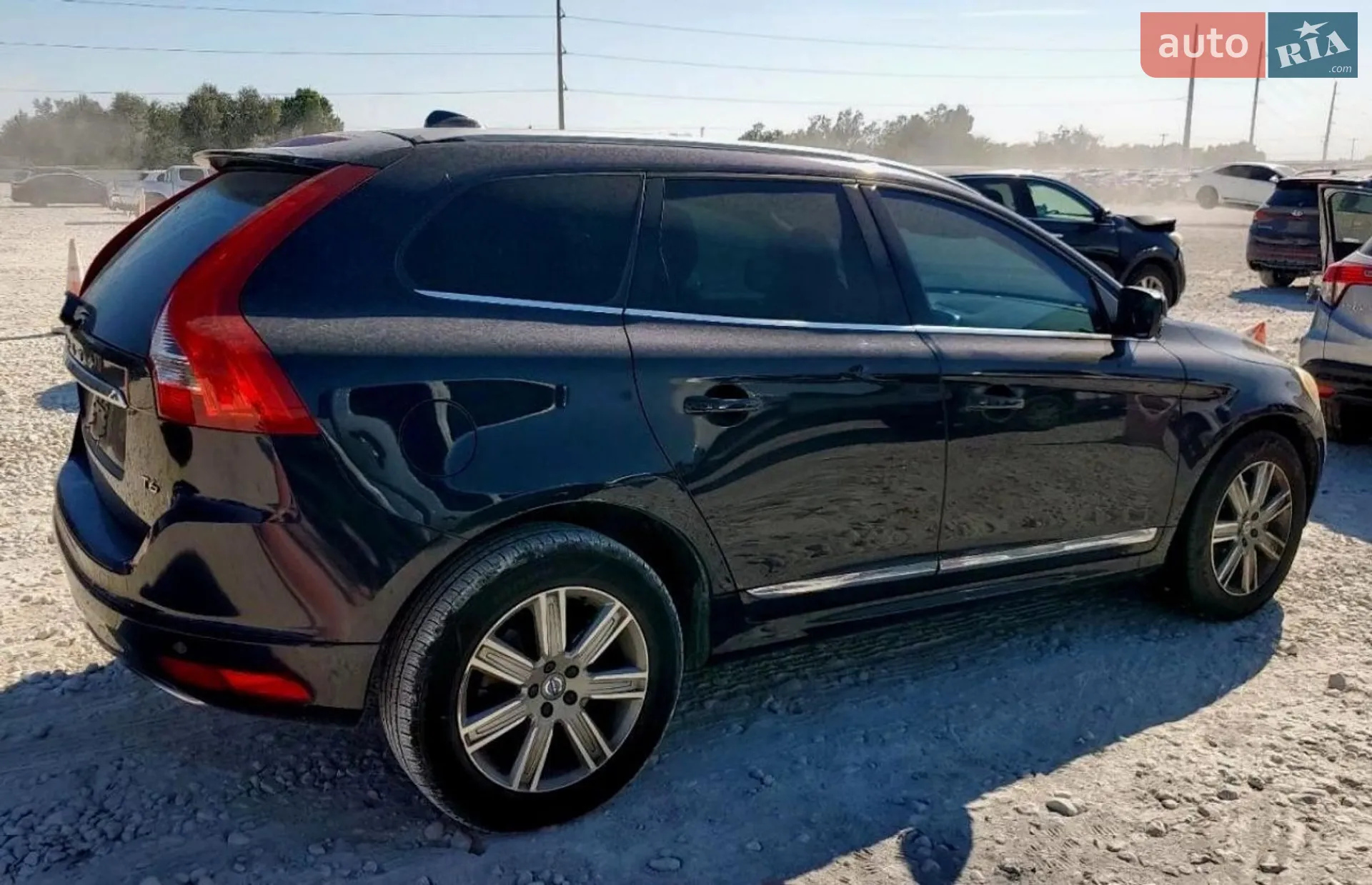 Volvo XC60 2015 VIN YV449MDM7G2878497 фото оголошення 24 з 31