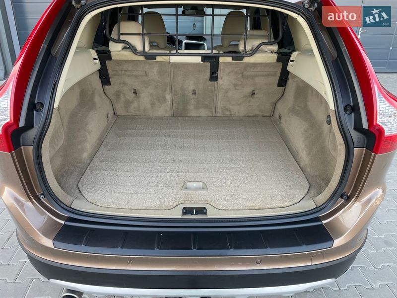 Внедорожник / Кроссовер Volvo XC60 2008 в Ковеле