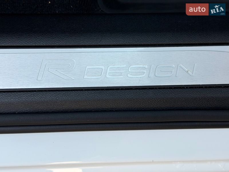 Внедорожник / Кроссовер Volvo XC60 2019 в Львове