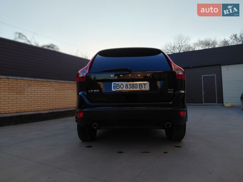 Внедорожник / Кроссовер Volvo XC60 2010 в Бердичеве
