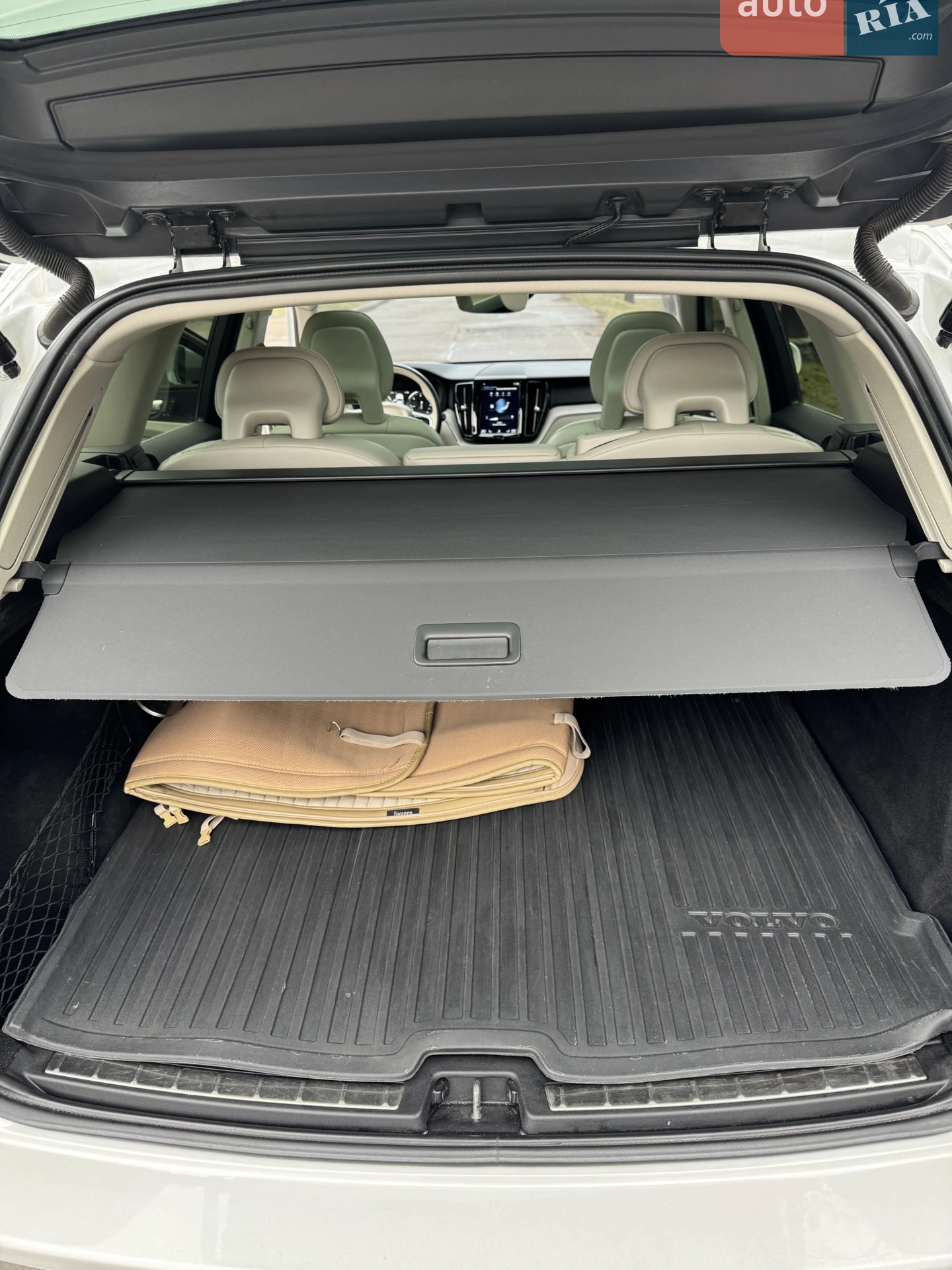 2017 Volvo XC60 - мініатюра 17
