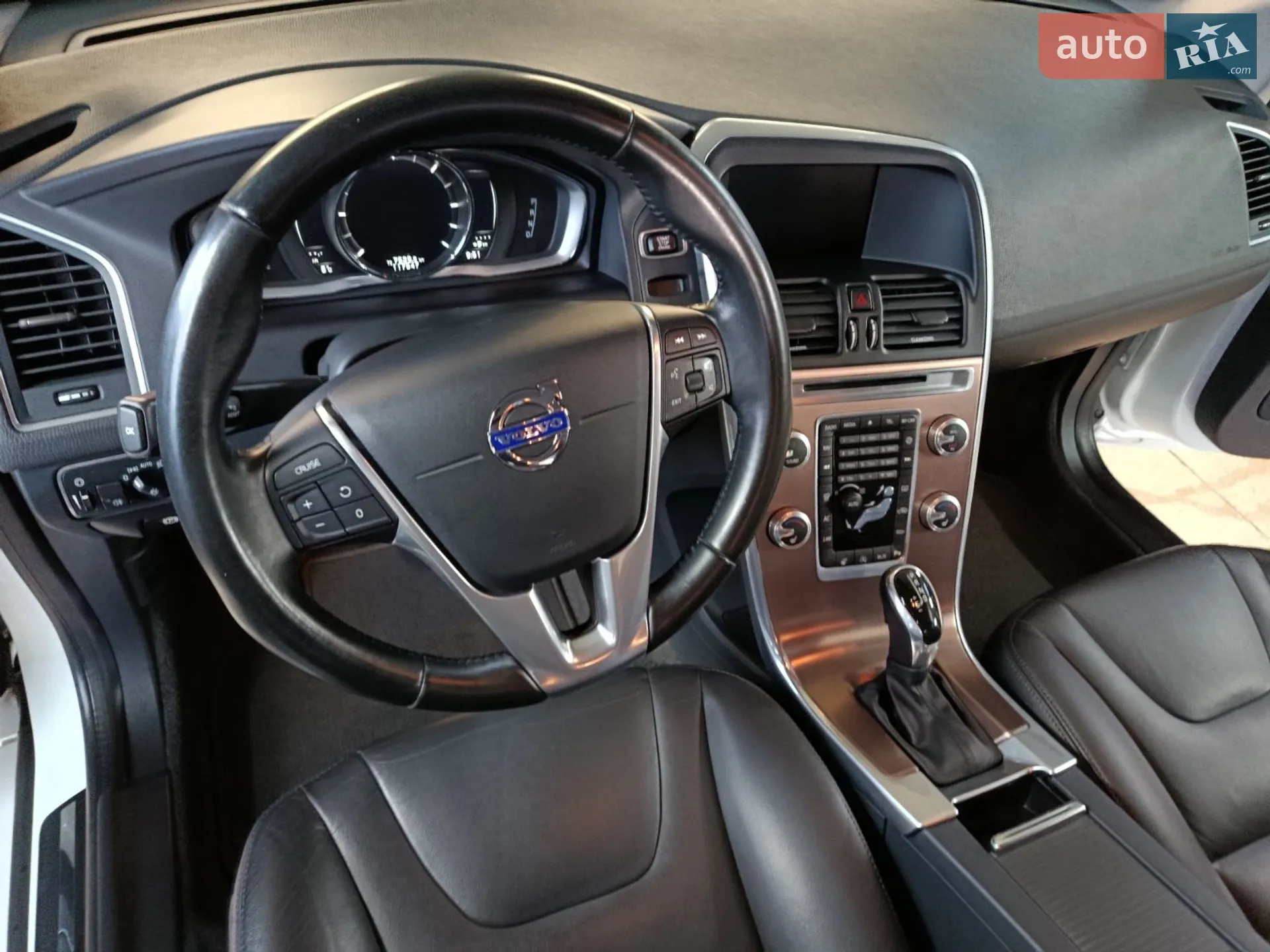 2016 Volvo XC60 - мініатюра 41