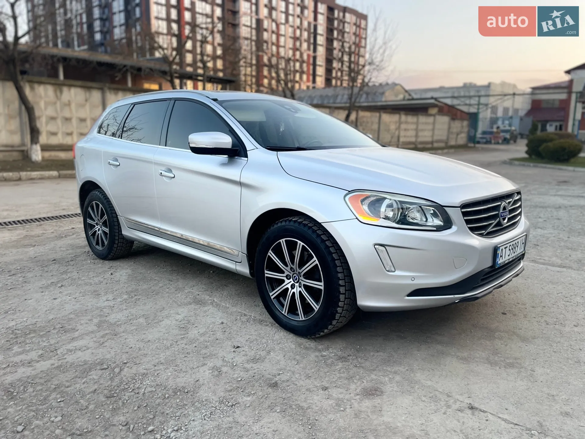 2015 Volvo XC60 - мініатюра 4