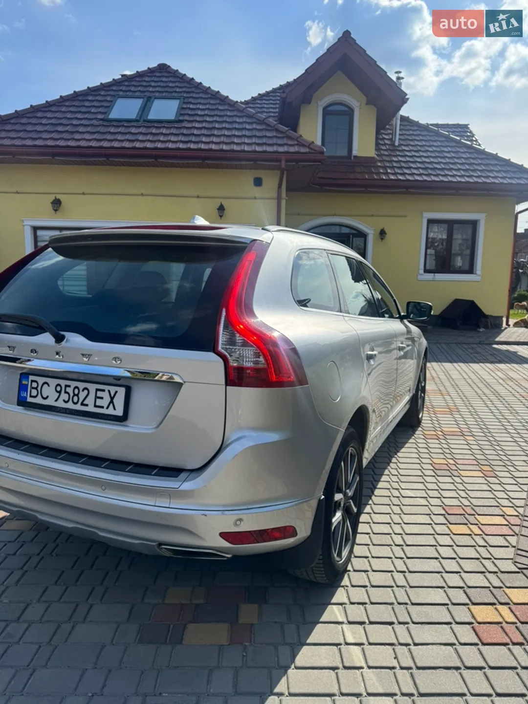 2017 Volvo XC60 - мініатюра 7