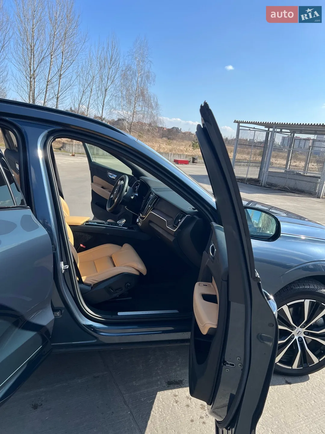 2023 Volvo XC60 - мініатюра 19