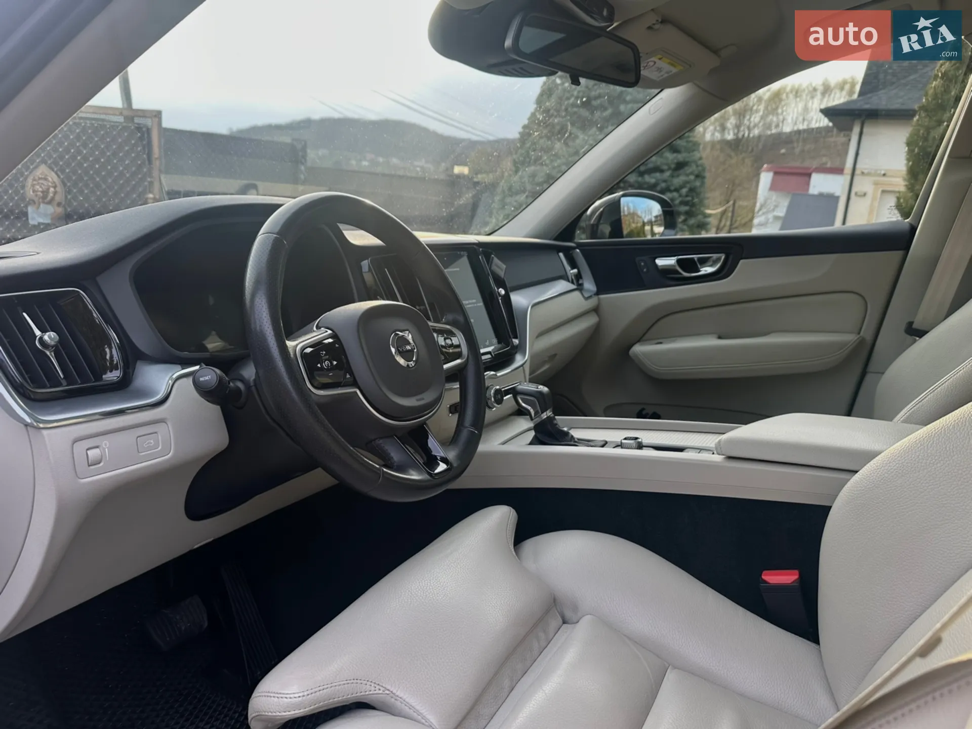 2019 Volvo XC60 - мініатюра 18