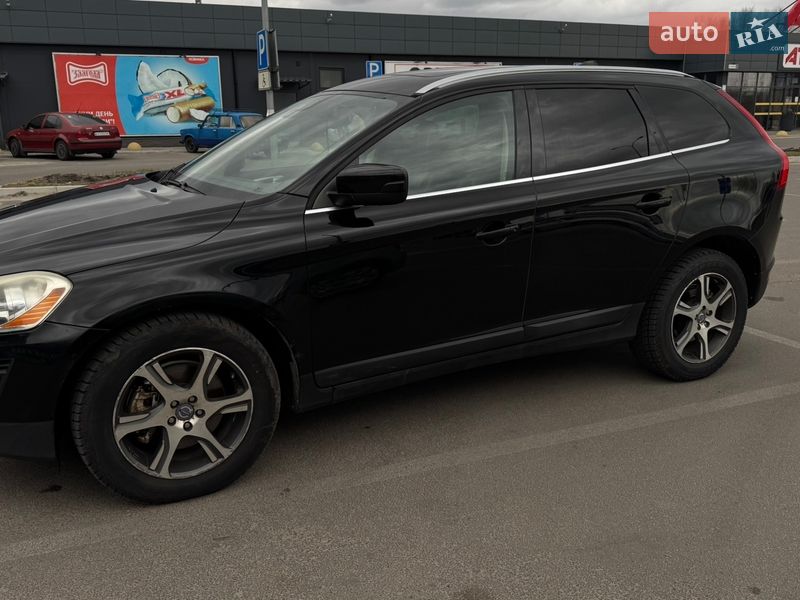 Внедорожник / Кроссовер Volvo XC60 2010 в Киеве фото 3 Внедорожник / Кроссовер Volvo XC60 2010 в Киеве