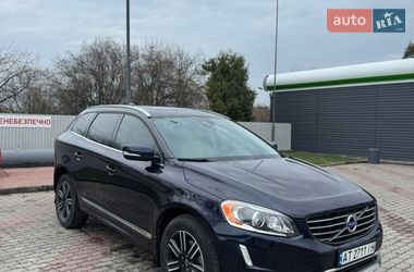 Внедорожник / Кроссовер Volvo XC60 2017 в Снятине