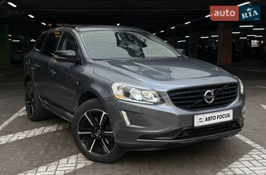 Внедорожник / Кроссовер Volvo XC60 2016 в Киеве
