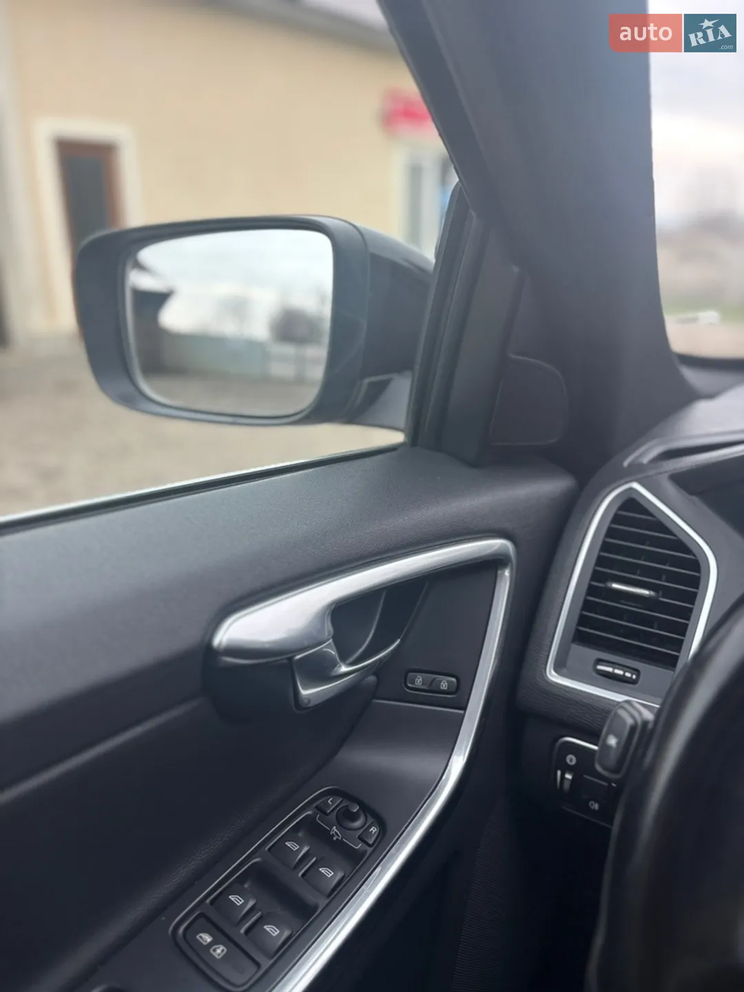 2015 Volvo XC60 - мініатюра 18