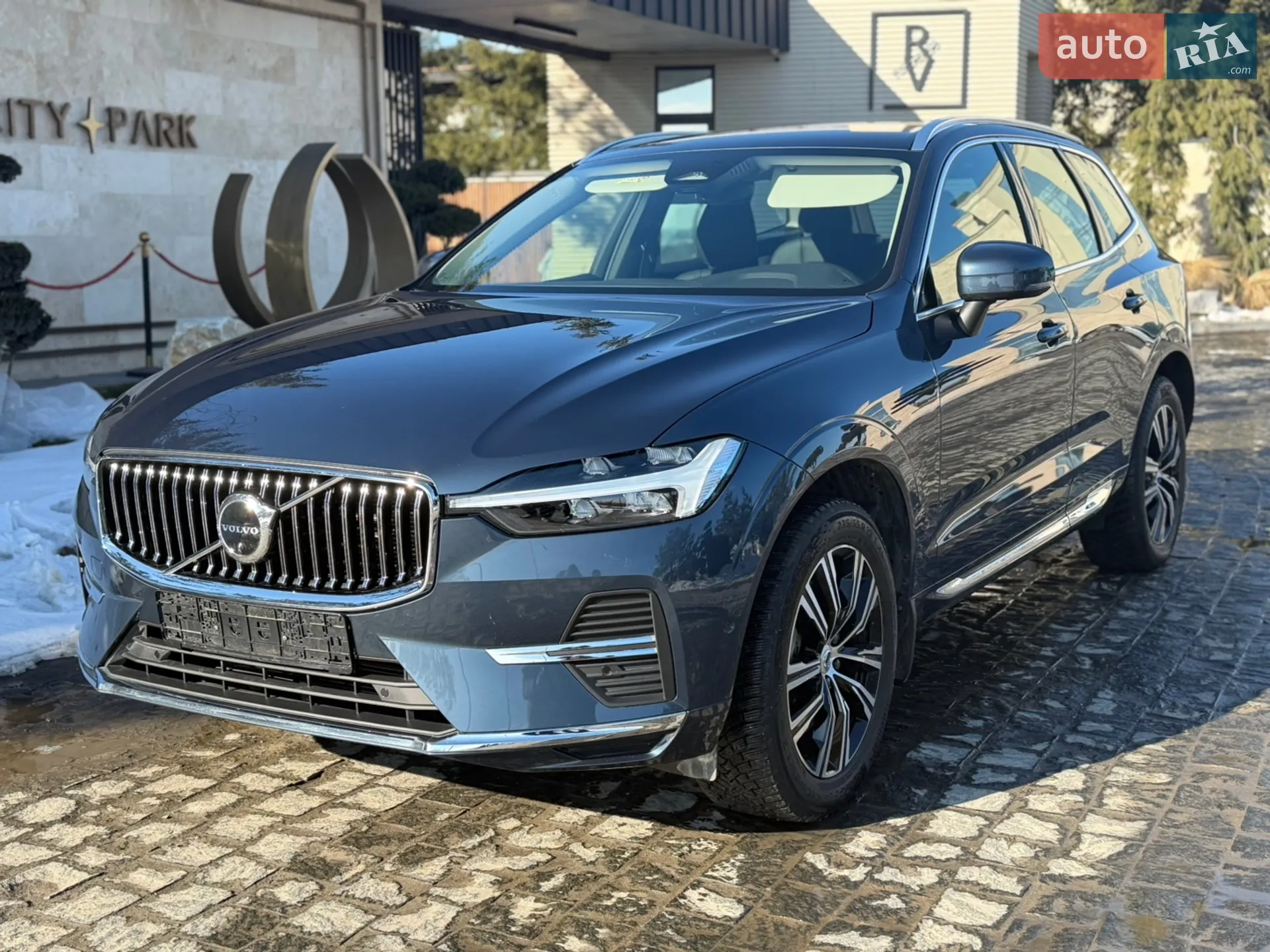 2021 Volvo XC60 - мініатюра 8