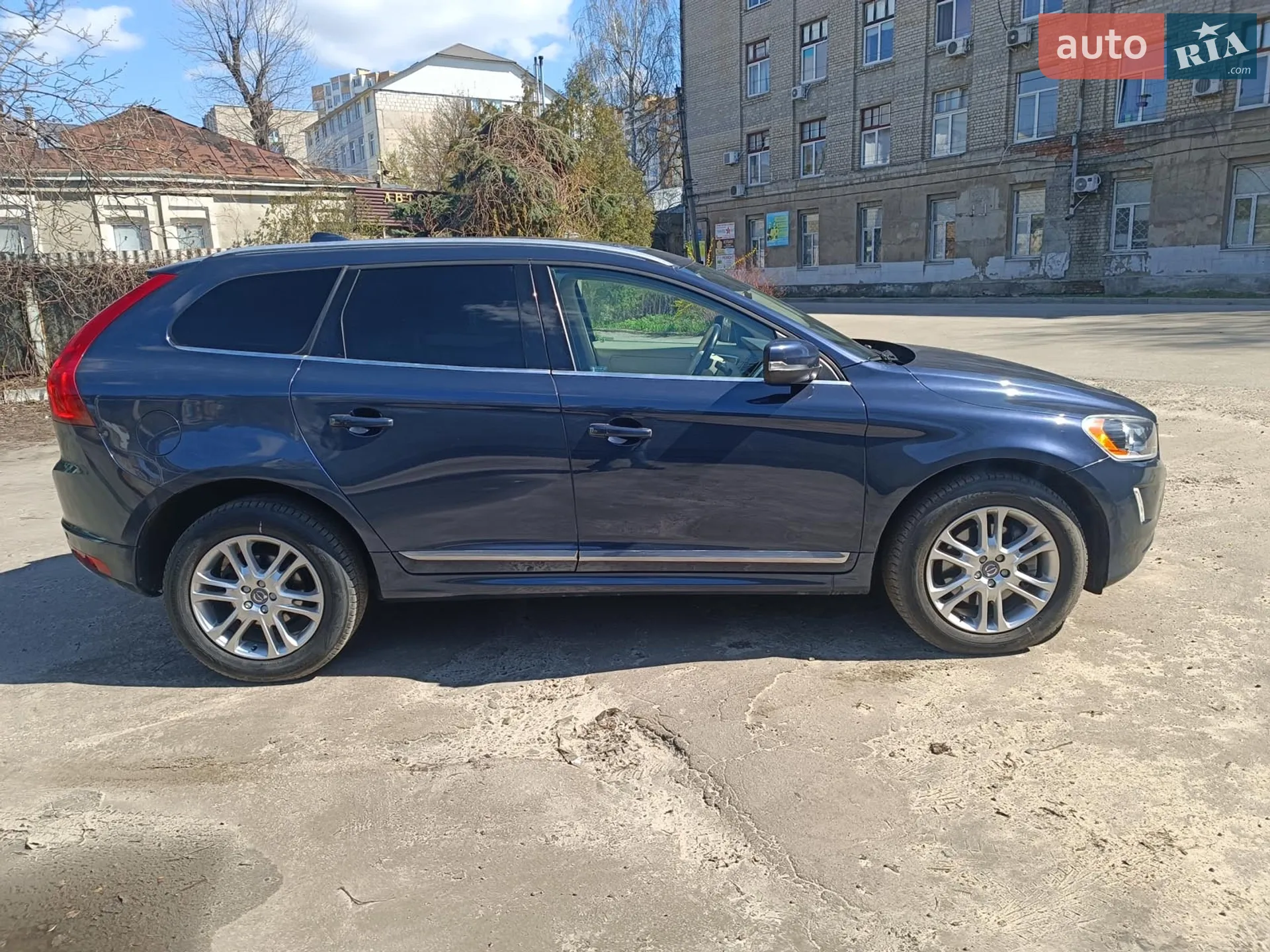2015 Volvo XC60 - мініатюра 8
