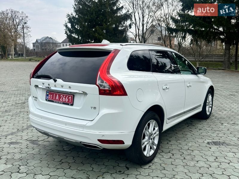 Позашляховик / Кросовер Volvo XC60 2015 в Дубні