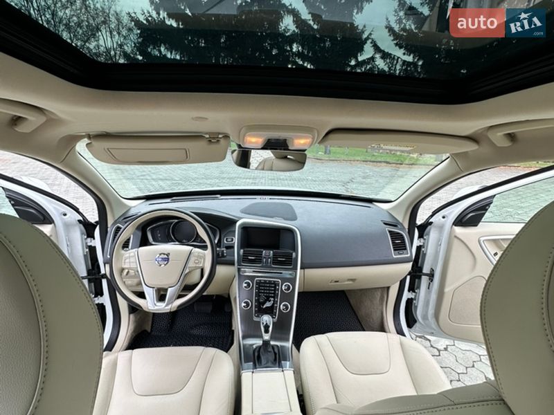 Позашляховик / Кросовер Volvo XC60 2015 в Дубні
