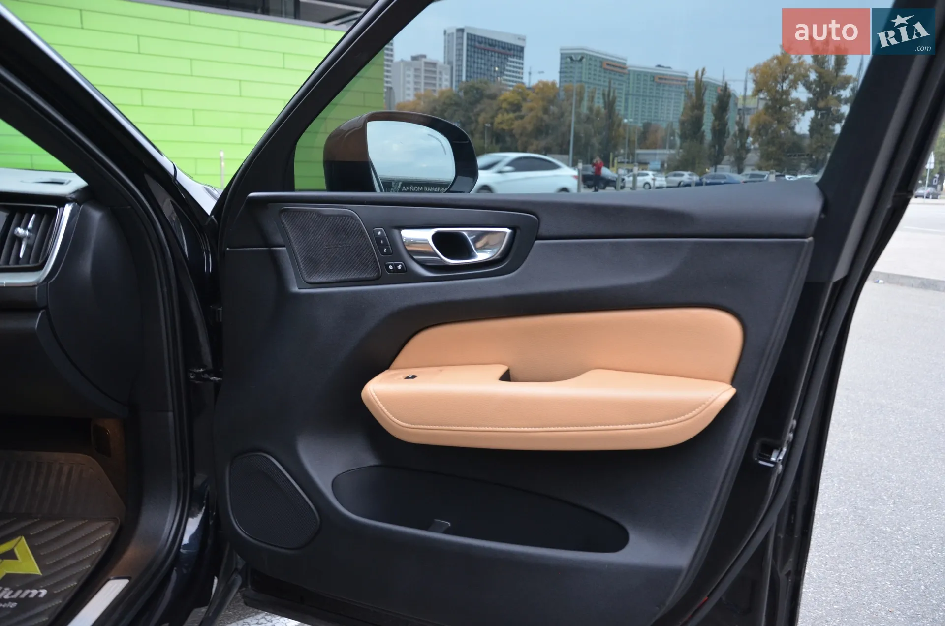 2018 Volvo XC60 - мініатюра 56