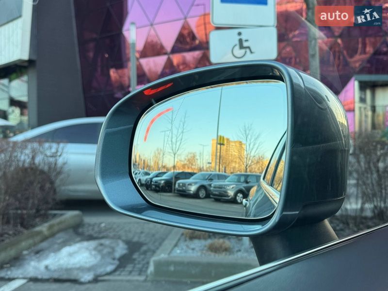 Внедорожник / Кроссовер Volvo XC60 2017 в Киеве