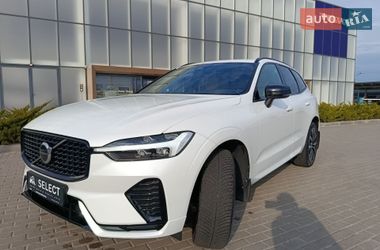 Позашляховик / Кросовер Volvo XC60 2022 в Києві