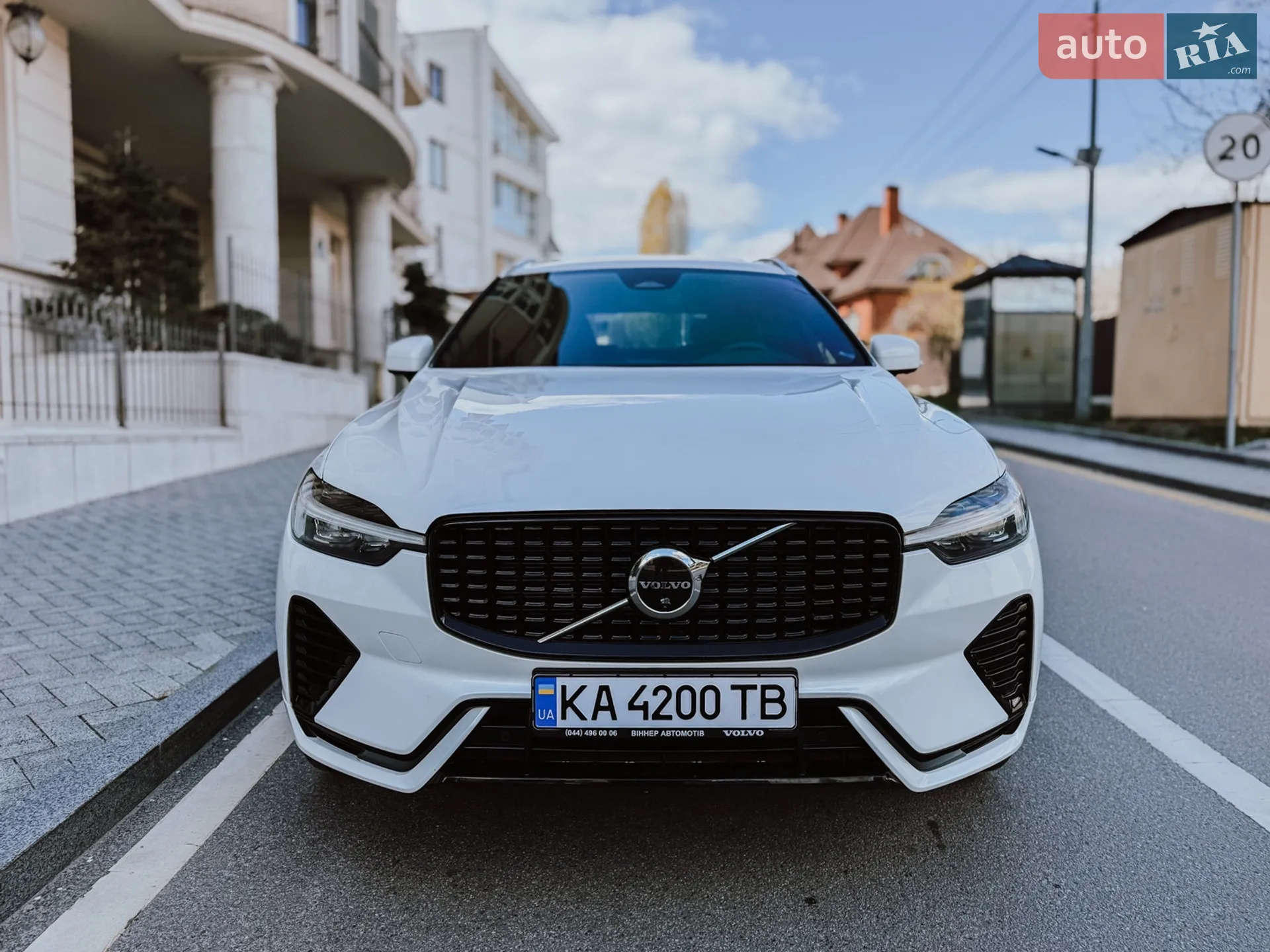 2022 Volvo XC60 - мініатюра 4