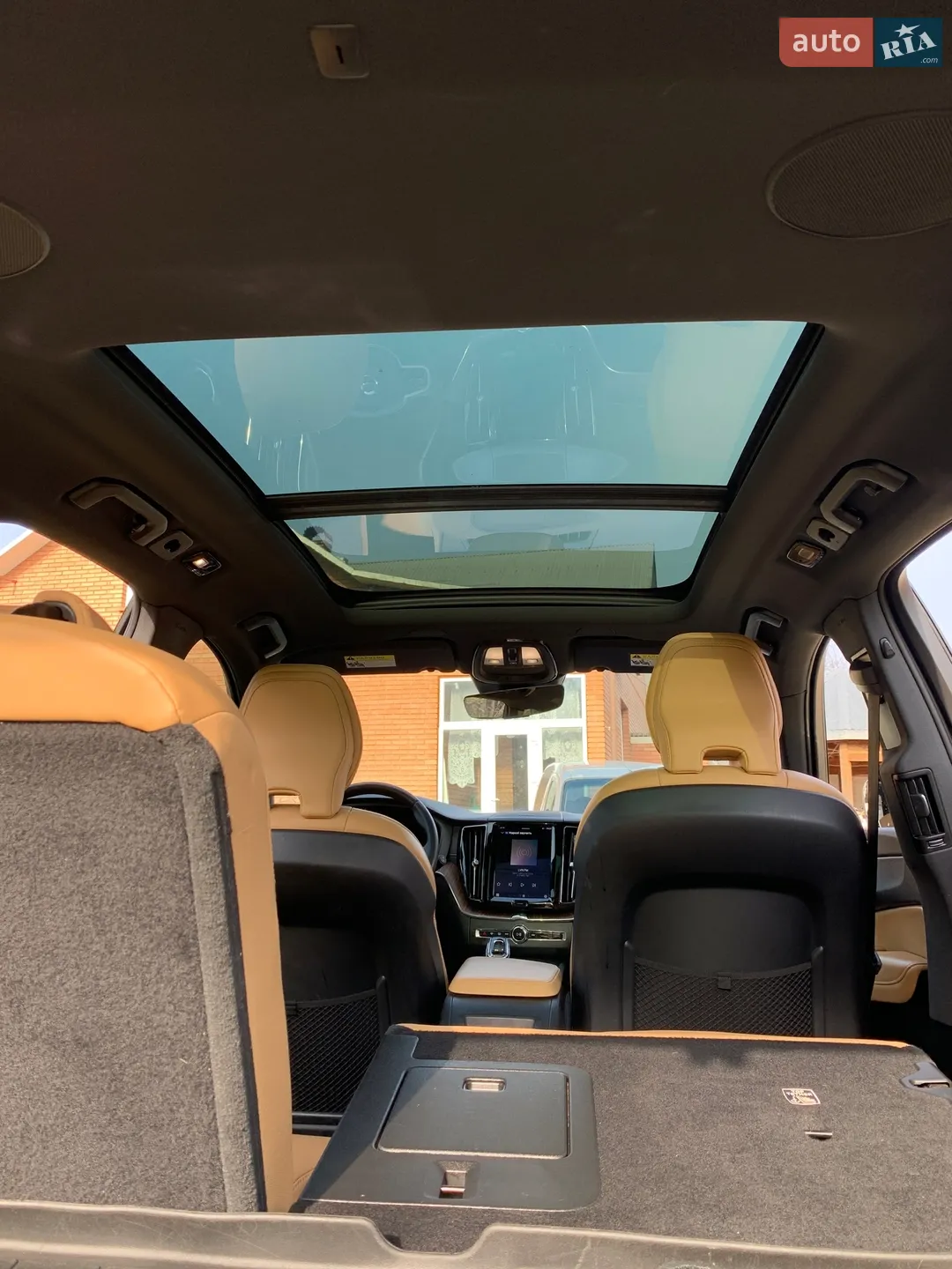 2021 Volvo XC60 - мініатюра 25