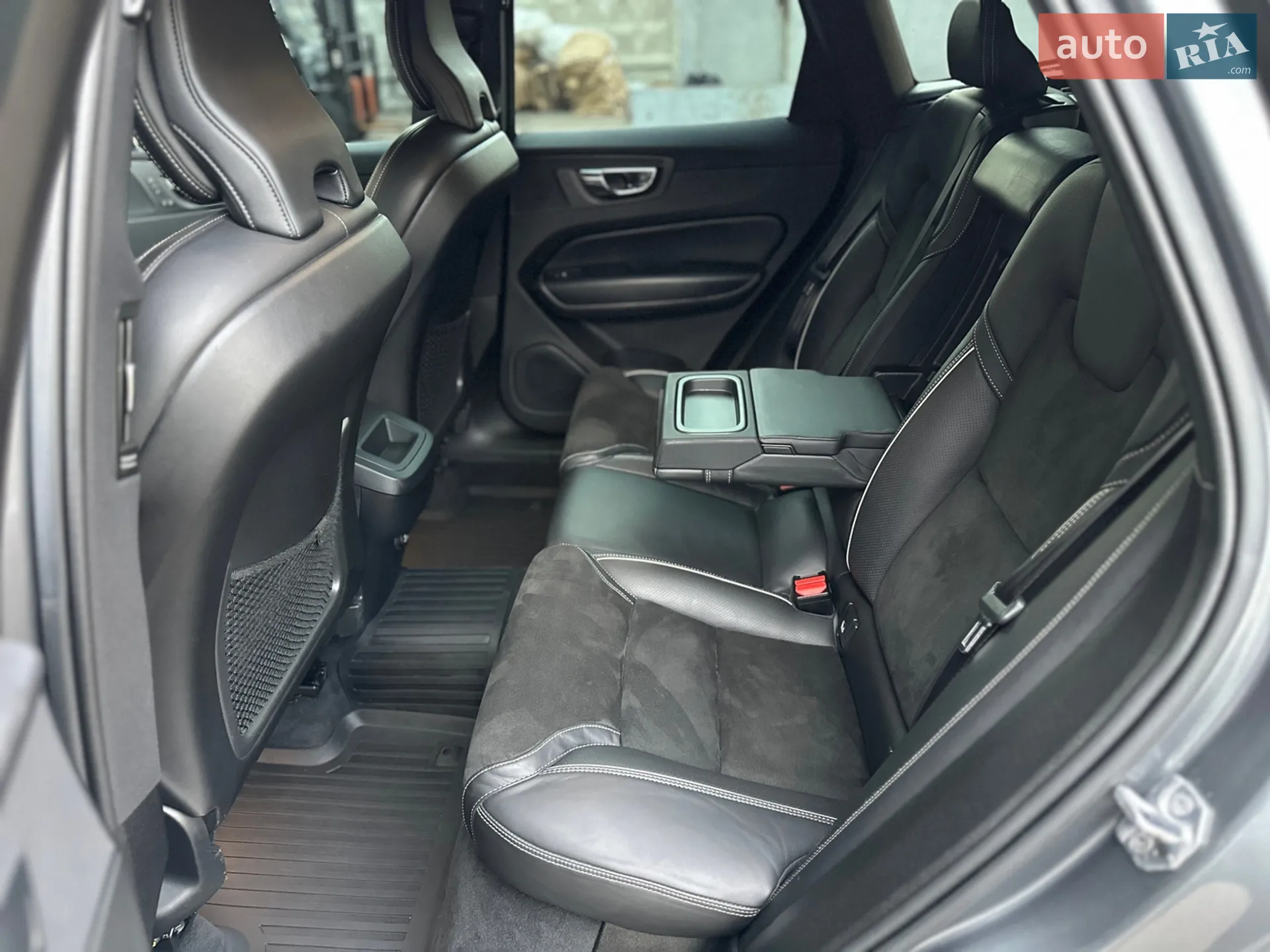 2018 Volvo XC60 - мініатюра 29
