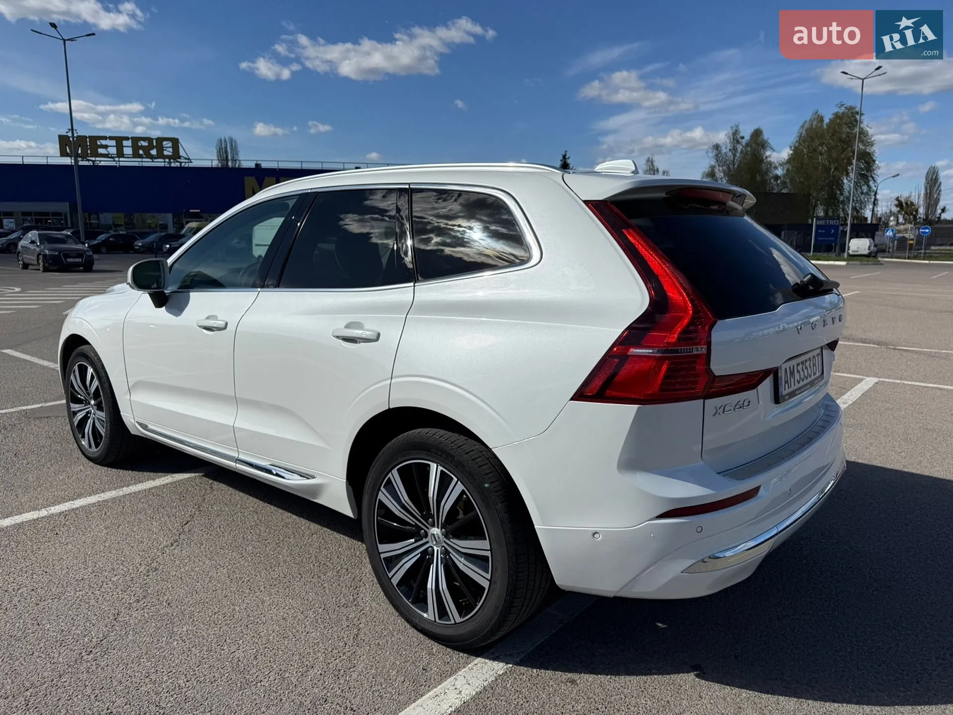 2022 Volvo XC60 - мініатюра 11