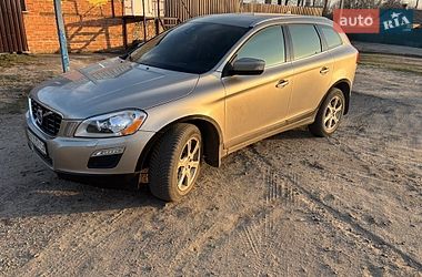 Позашляховик / Кросовер Volvo XC60 2013 в Савинцях