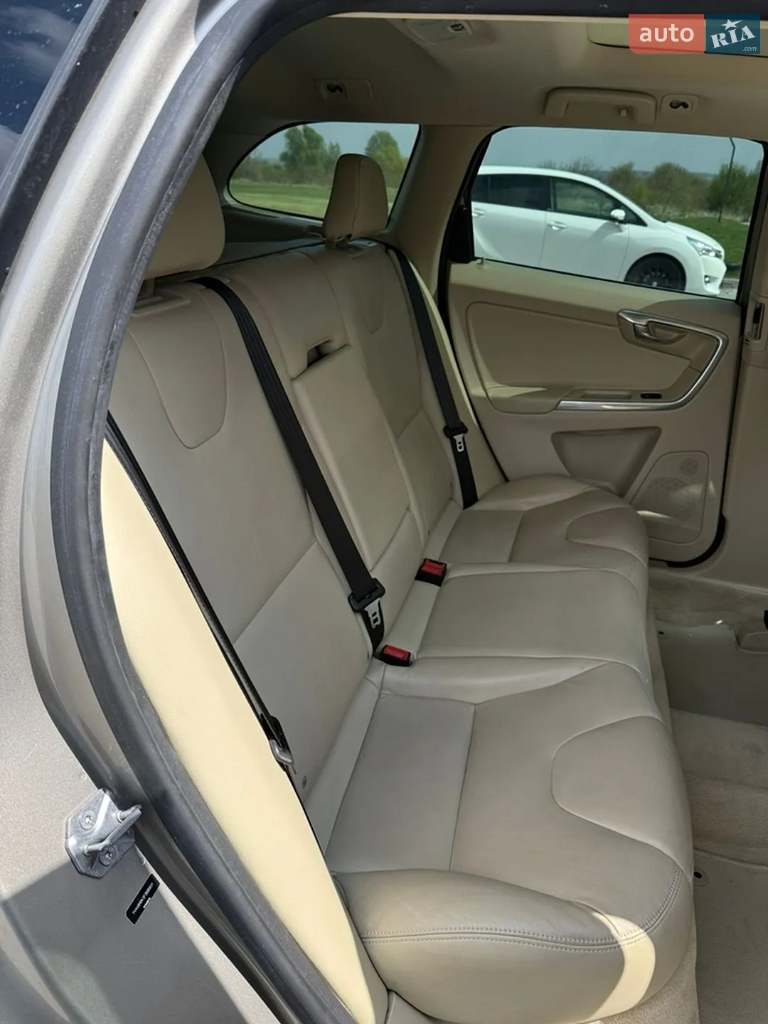 2015 Volvo XC60 - мініатюра 11