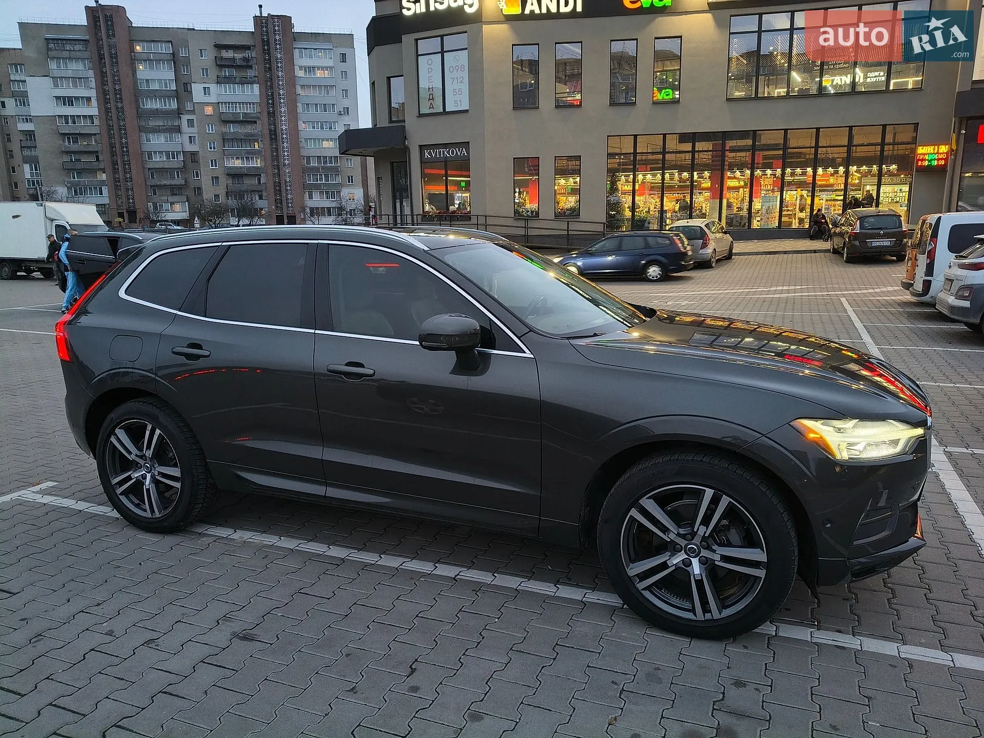 2018 Volvo XC60 - мініатюра 3
