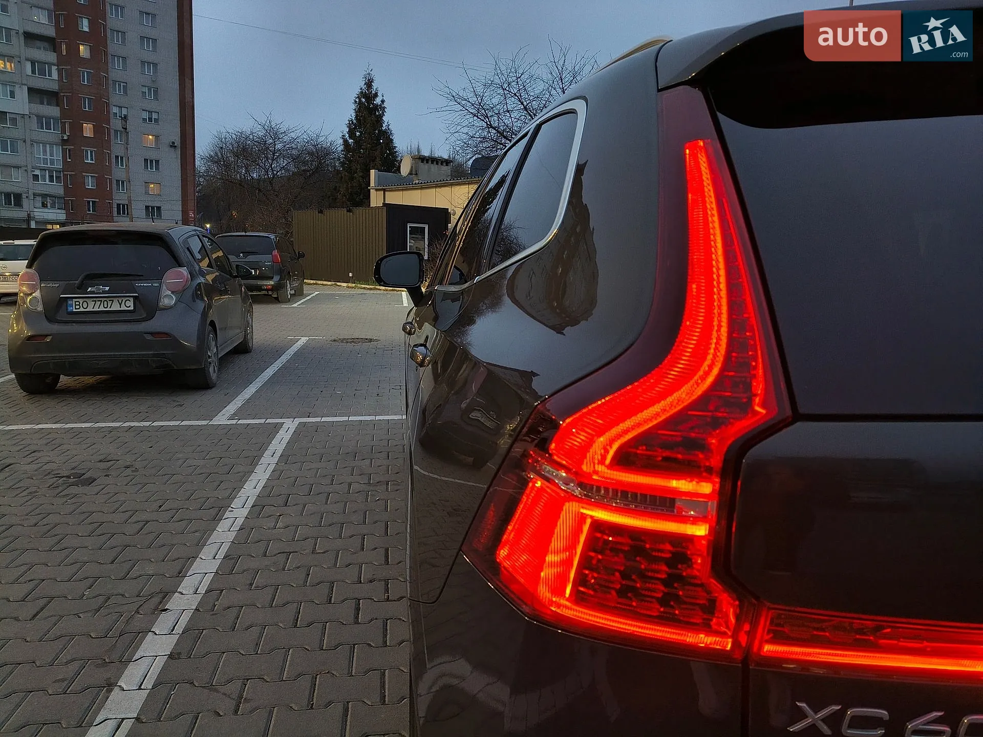 2018 Volvo XC60 - мініатюра 23