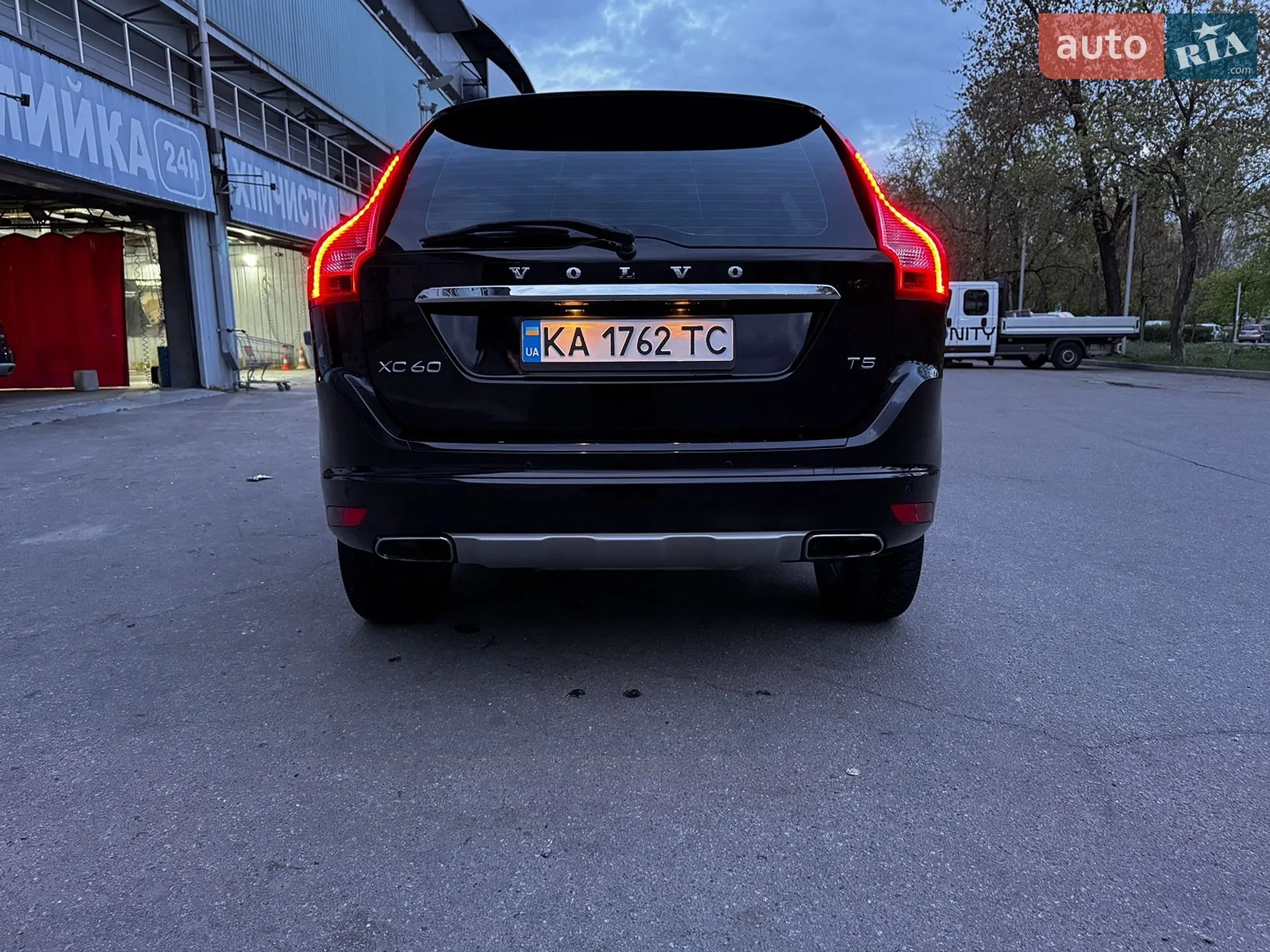 2016 Volvo XC60 - мініатюра 6