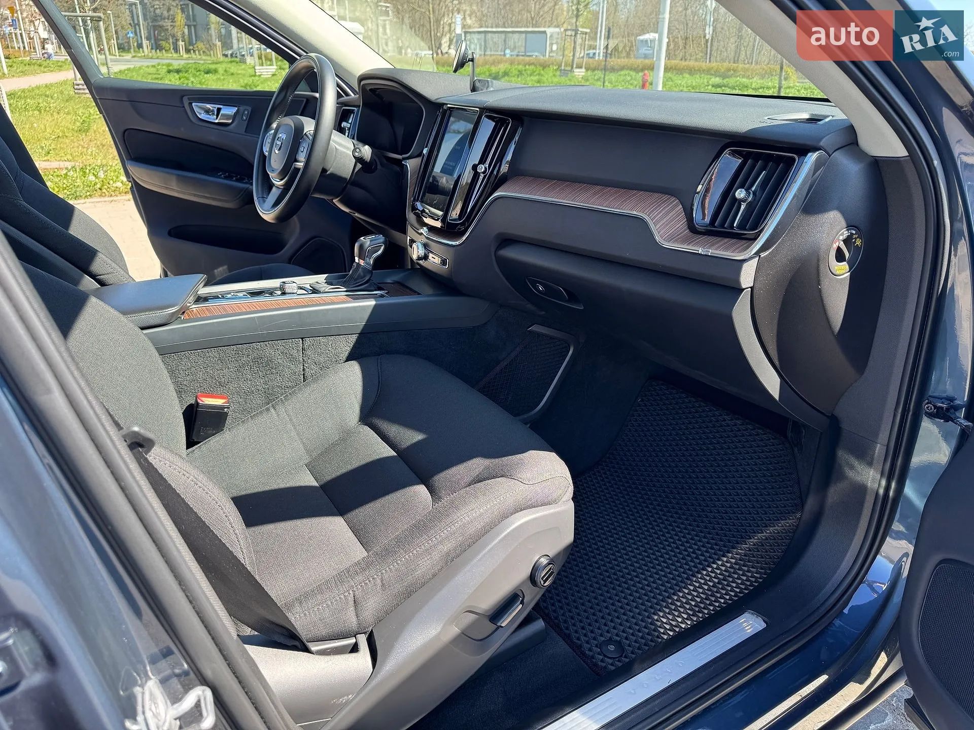 2019 Volvo XC60 - мініатюра 15