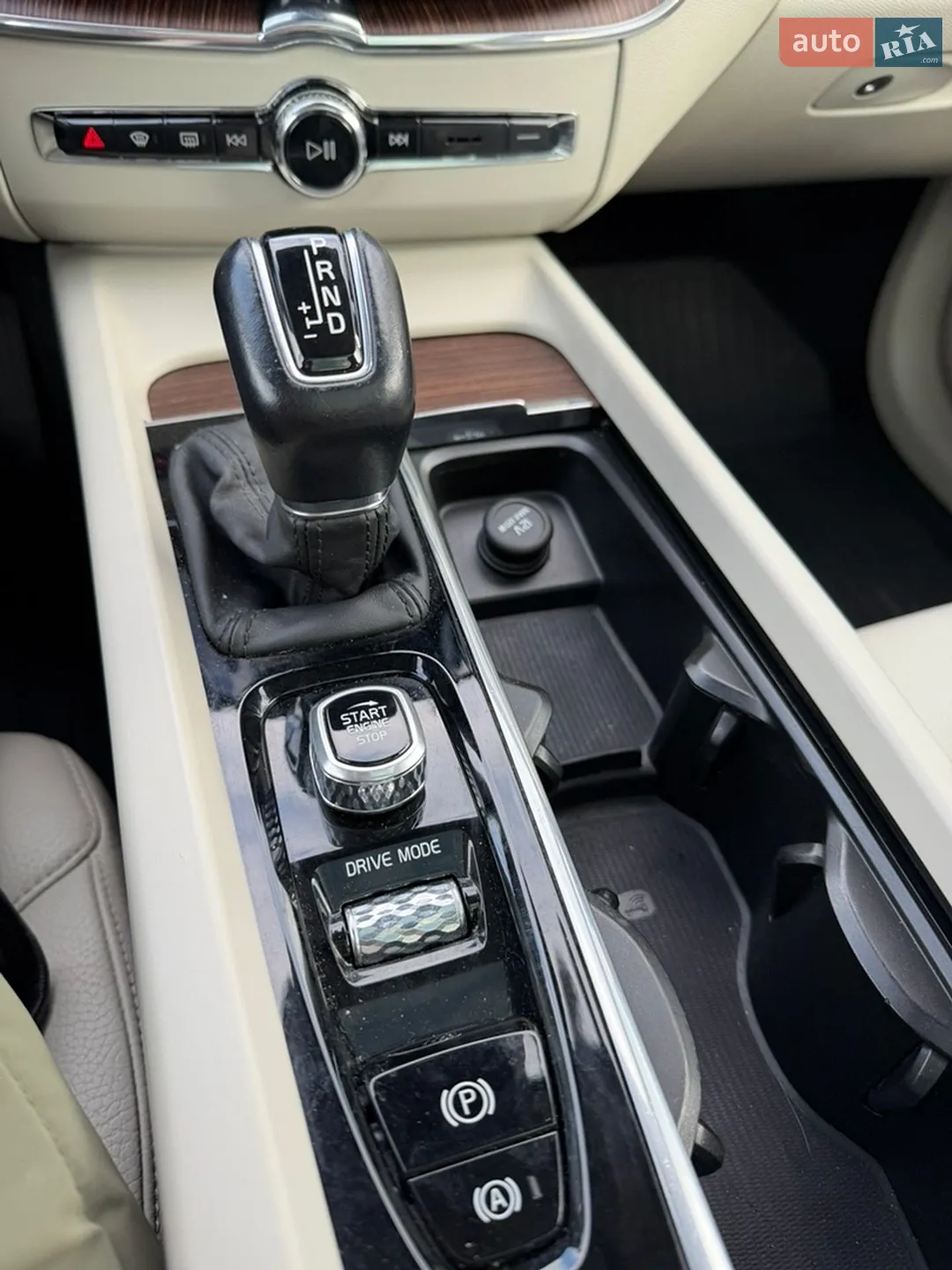 2020 Volvo XC60 - мініатюра 33